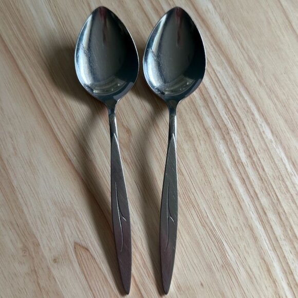 2 Fantasy Oval Soup Spoons Oneida 1881 Rogers Stainless Atomic MCM 6-3/4" - Picture 8 of 8